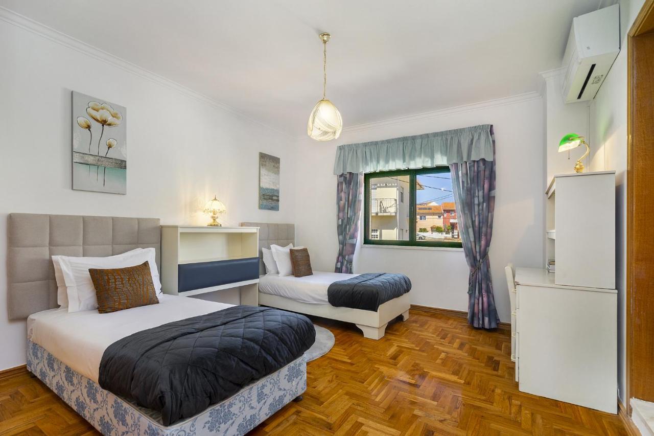 Whome Perfect Family Hideout W/ac & 4br + 5ba Apartment *