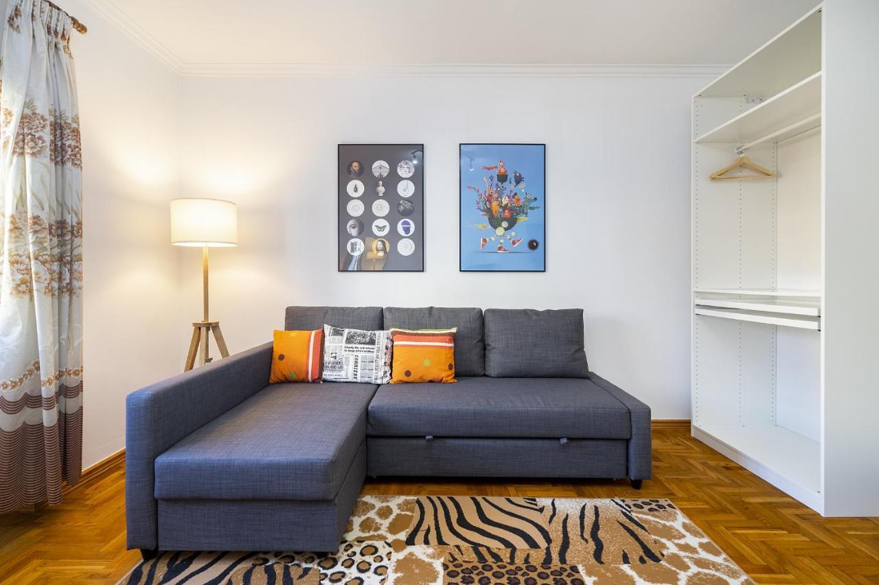 Whome Perfect Family Hideout W/ac & 4br + 5ba *